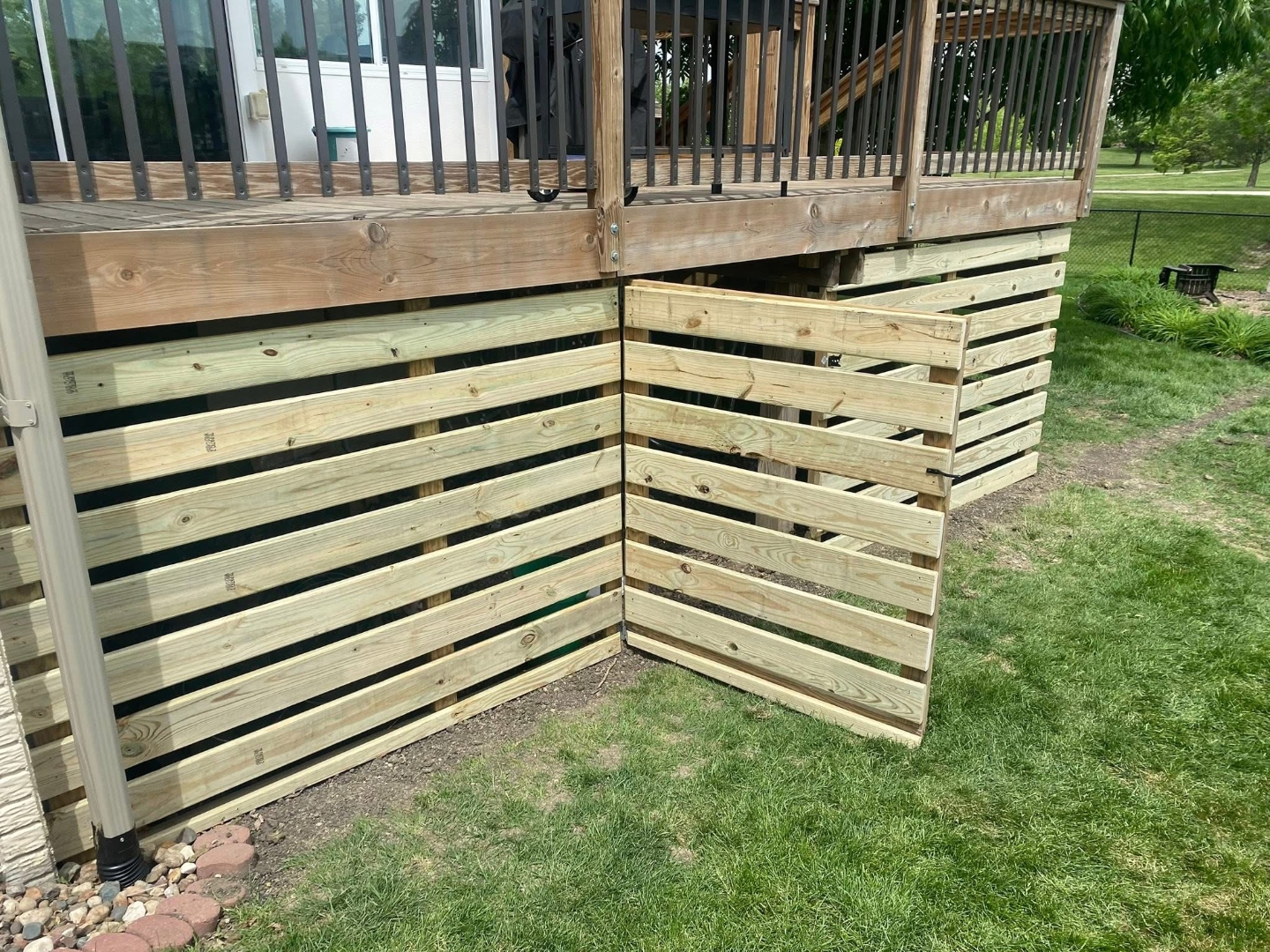 Completed deck with enclosed under-deck Iowa