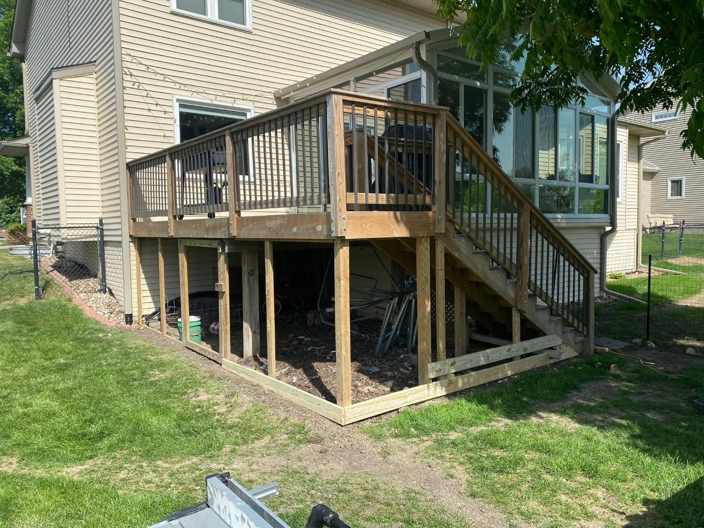 Deck with horizontal slat skirting Iowa